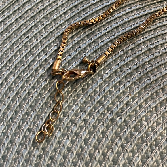 Purple Goldtone Statement Necklaces with Circle Earrings- 5 pieces - Picture 7 of 10